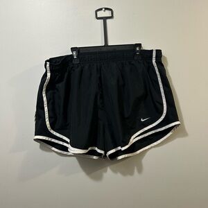 Nike Women's Black and White Athletic Shorts Dri Fit XXL